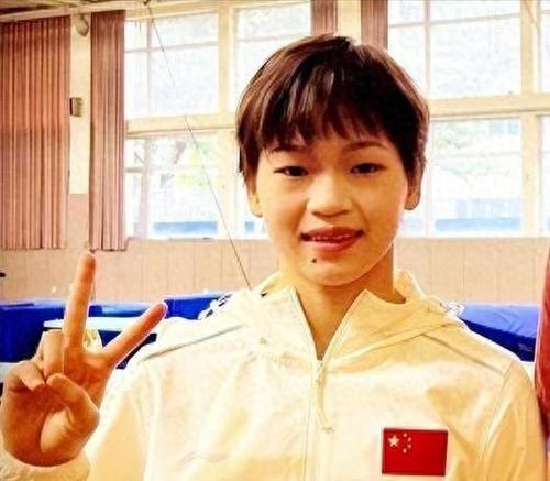 中国跳水又一天才！年仅13岁便拿下10米跳台冠军难度超全红婵！(图5)