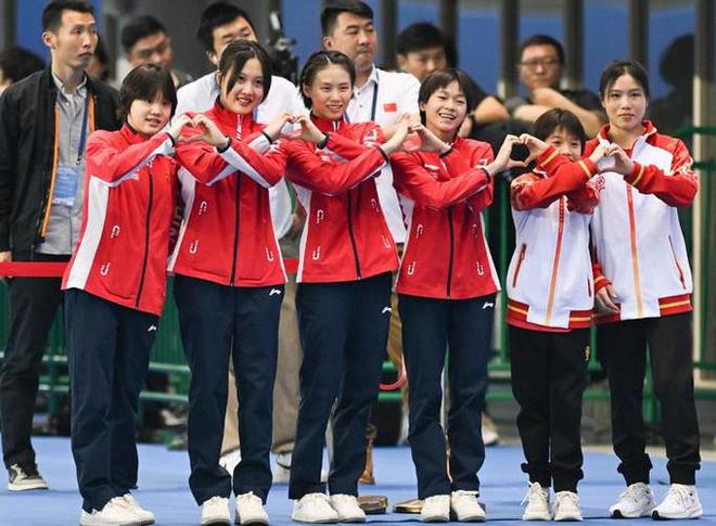 中国跳水又一天才！年仅13岁便拿下10米跳台冠军难度超全红婵！(图4)